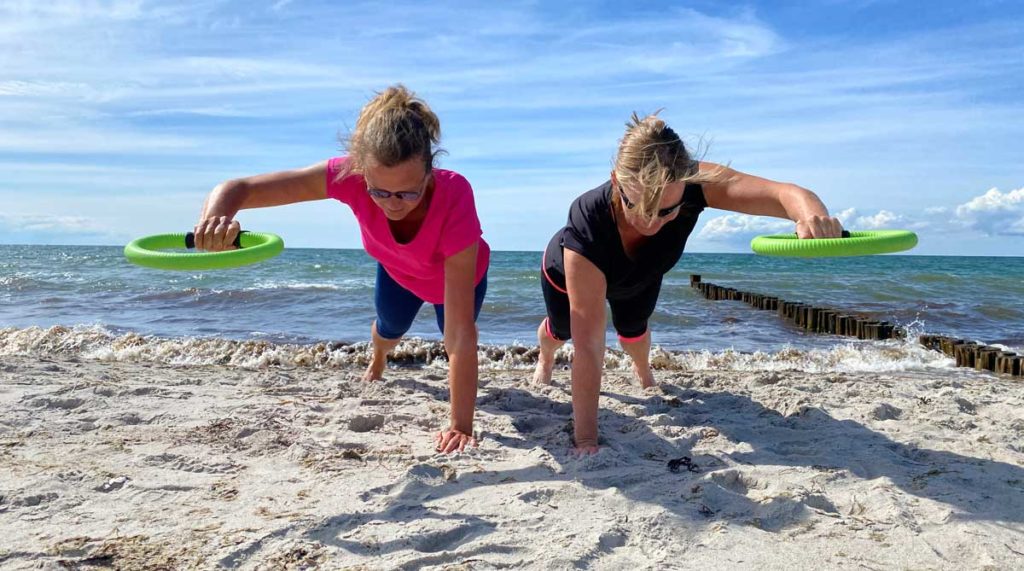 kerstin zech sport am strand